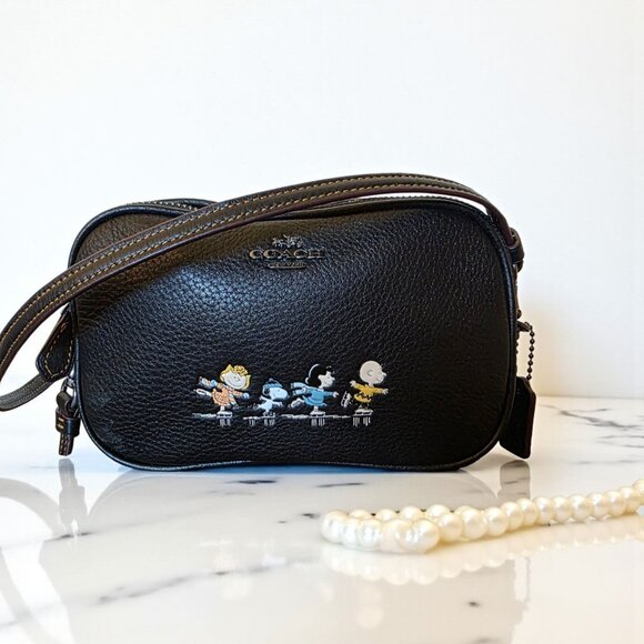 Coach x Peanuts Snoopy Ice Skating Crossbody 77171 Black Leather Limited - Picture 1 of 16